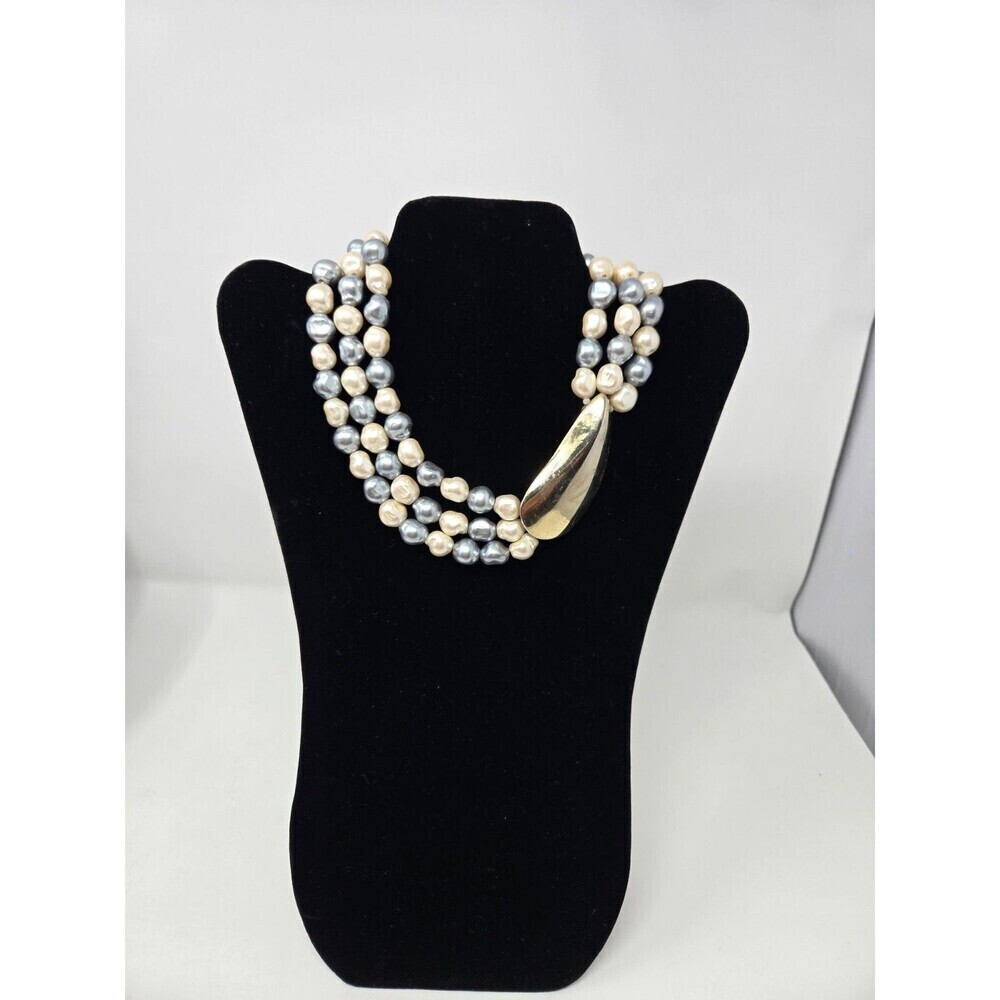 VINTAGE GAY BOYER 3 STRAND FAUX PEARL NECKLACE CHOKER STATEMENT FASHION JEWELRY